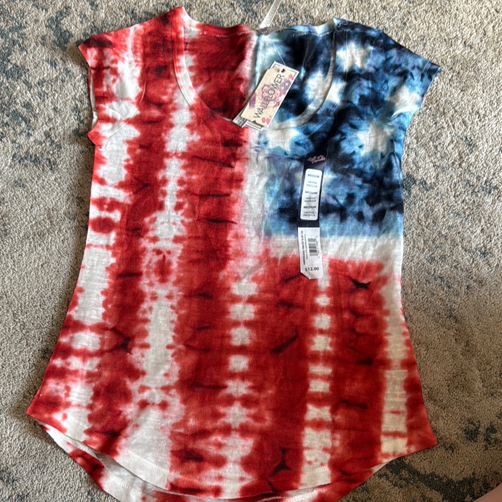 Wallflower Red And White Asymmetrical T-Shirt With Mandarin Collar